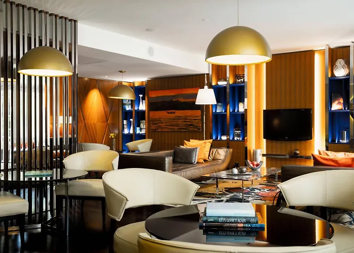 Renaissance Lucerne Hotel