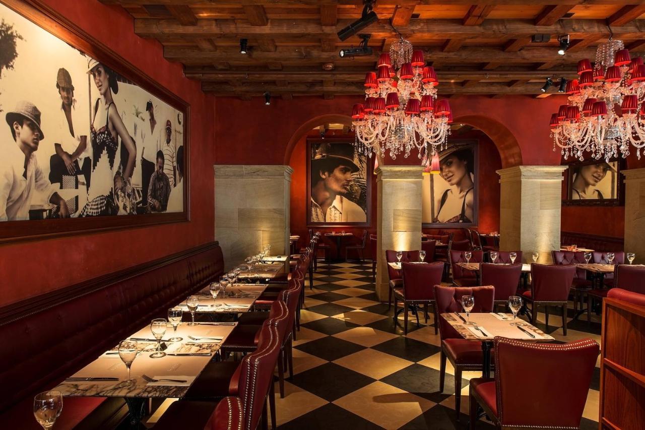 Hotel Renaissance 5*